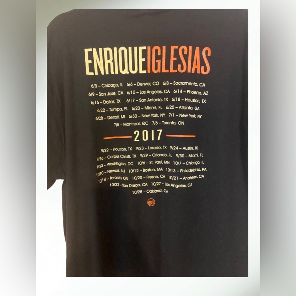 Vintage Enrique Iglesias 2017 Concert Tour Shirt Black Size X-Large - Picture 3 of 4